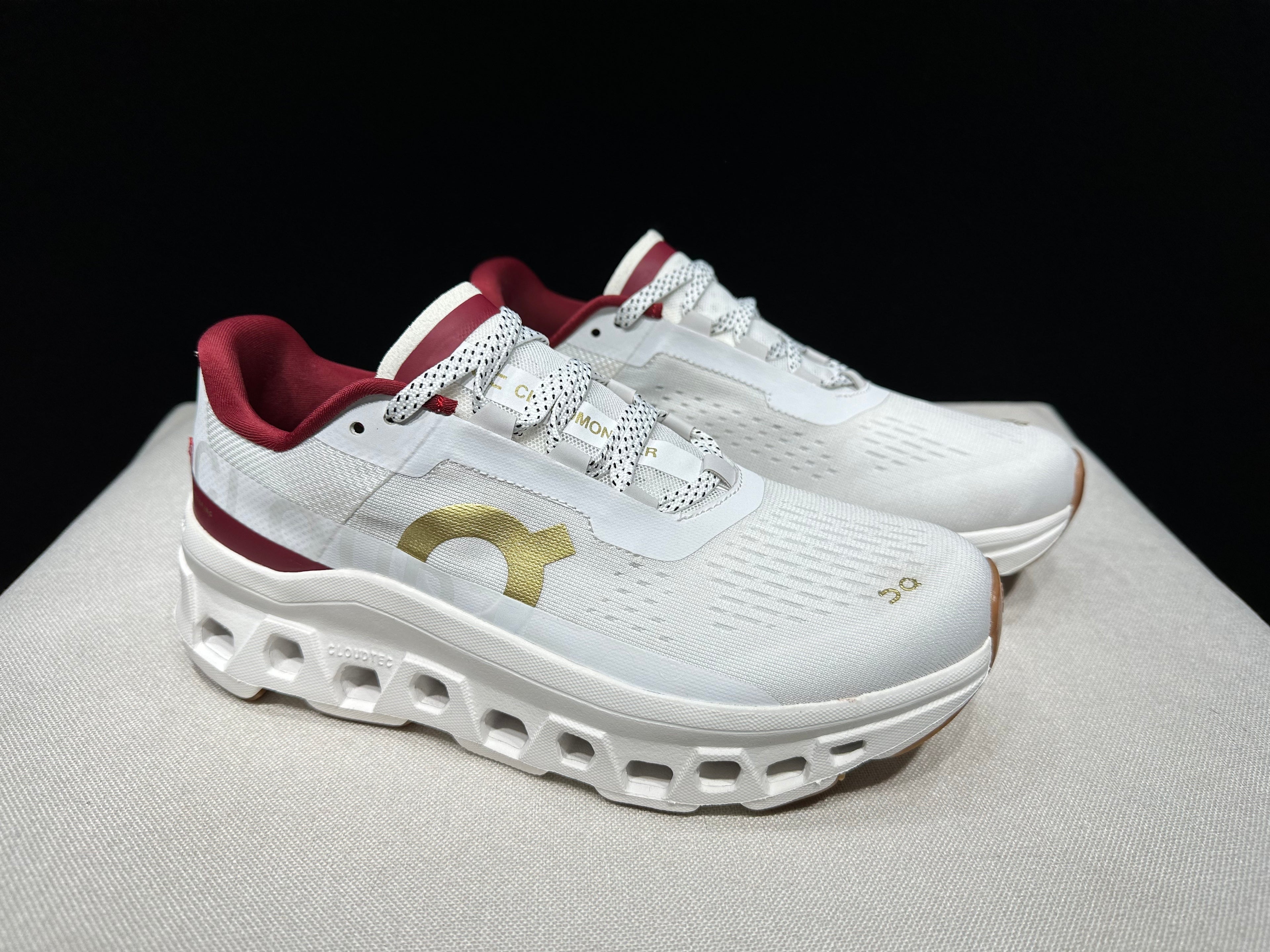 ON - Cloudmonster 'Red | Gold'