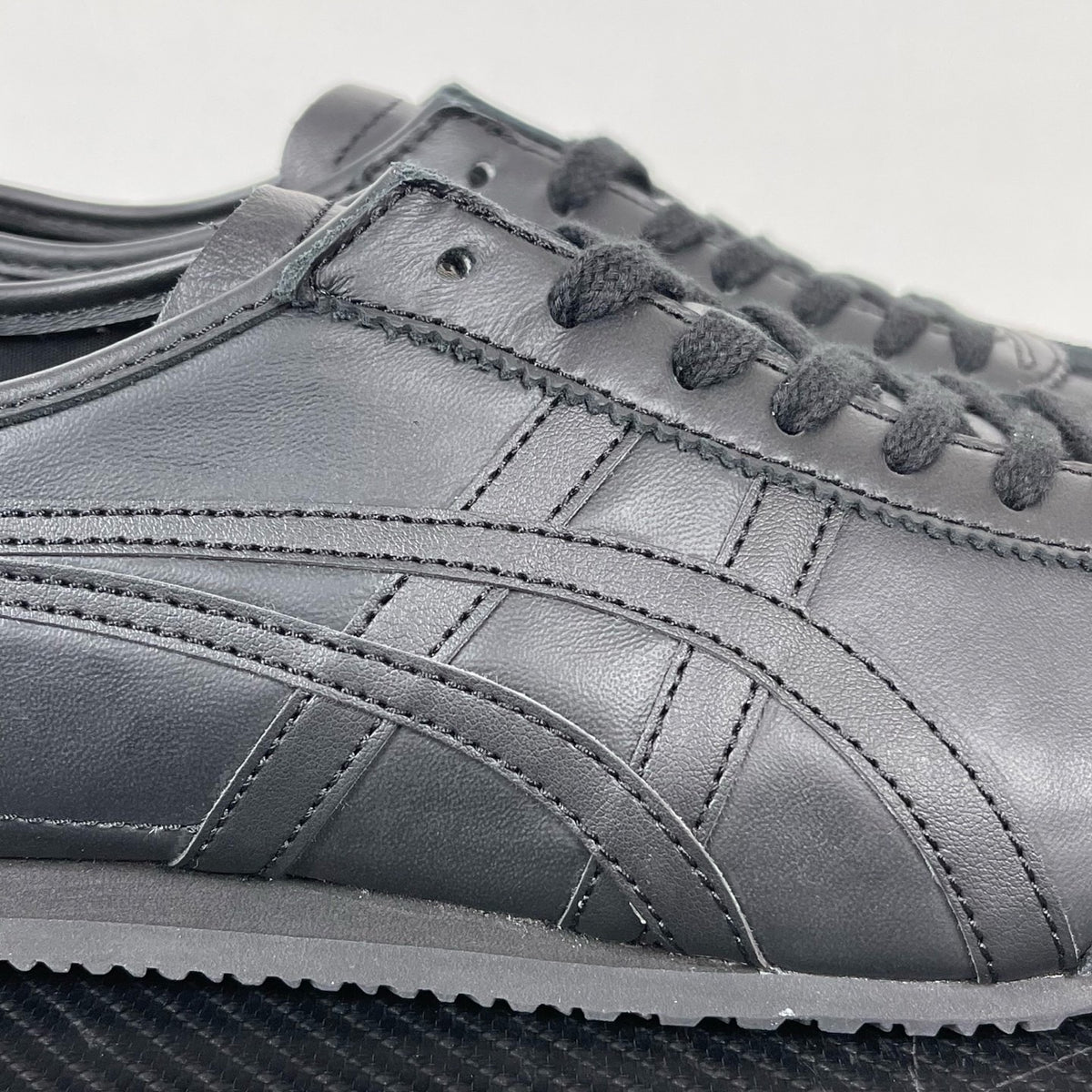 Onitsuka Tiger Mexico 66 'Black'