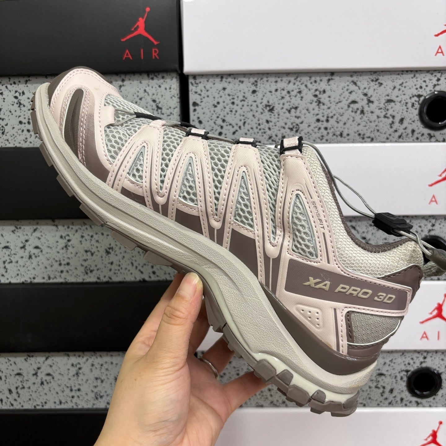 SALOMON-XA Pro 3D Seasonal 'Silver Cloud Hushed Violet'