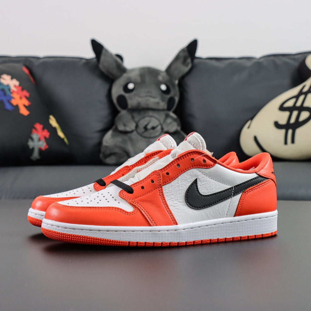 Jordan 1 Retro Low OG 'Starfish'