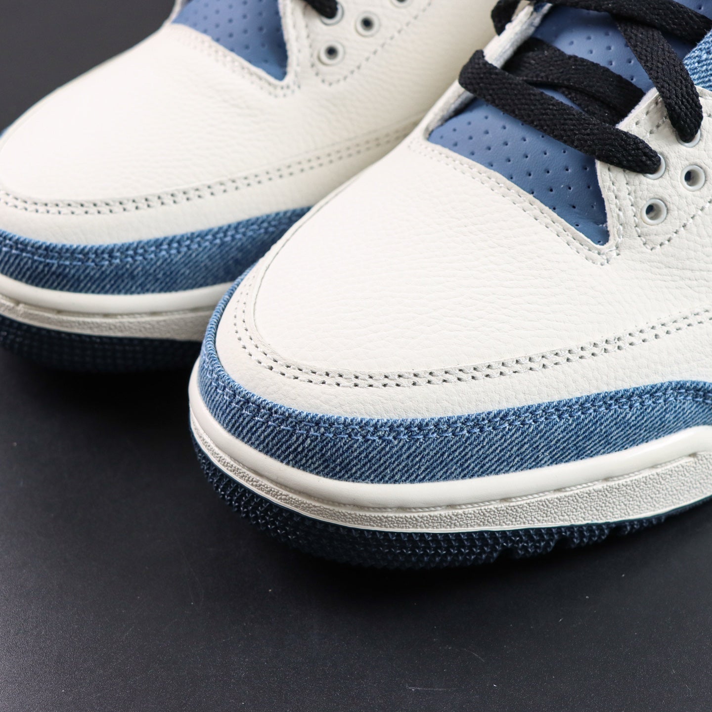 Jordan 3 Retro x Levi's 'All-Star'