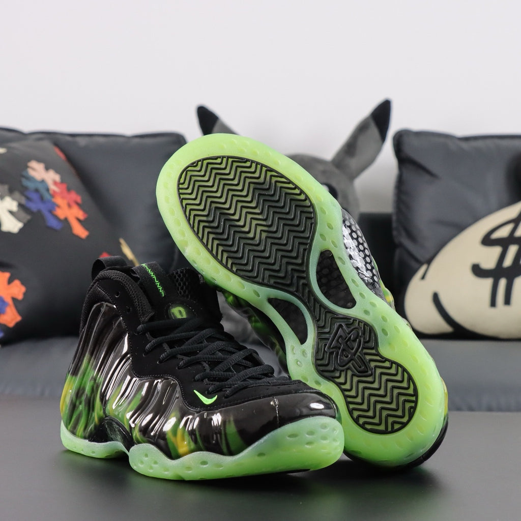 NIKE AIR  Foamposite  One ParaNorman