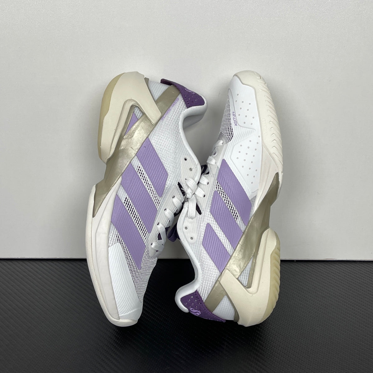AD ADIZERO UBERSONIC 5 Cloud White / Powder Plum / Aurora Plum