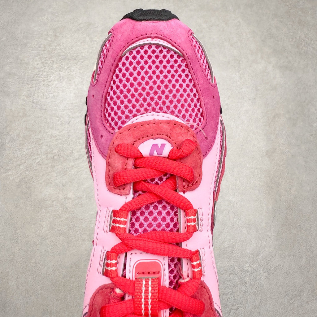 New Balance x Kith 204L "Pink"