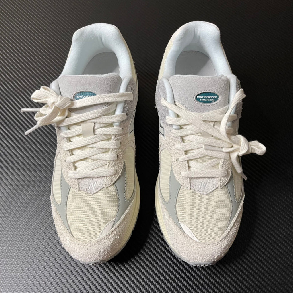 NEW BALANCE 2002R "Linen"