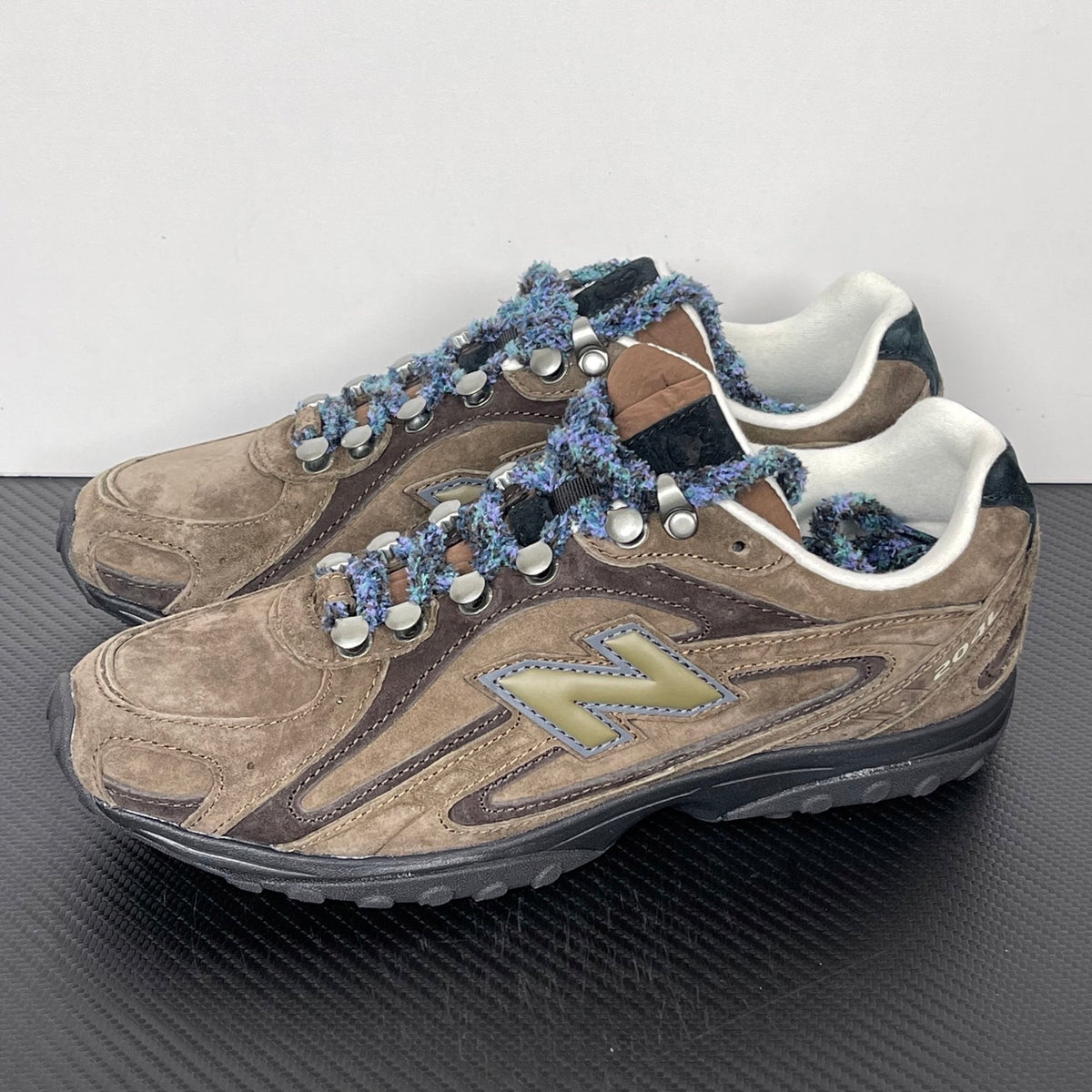 New Balance 204L Beef & Broccoli