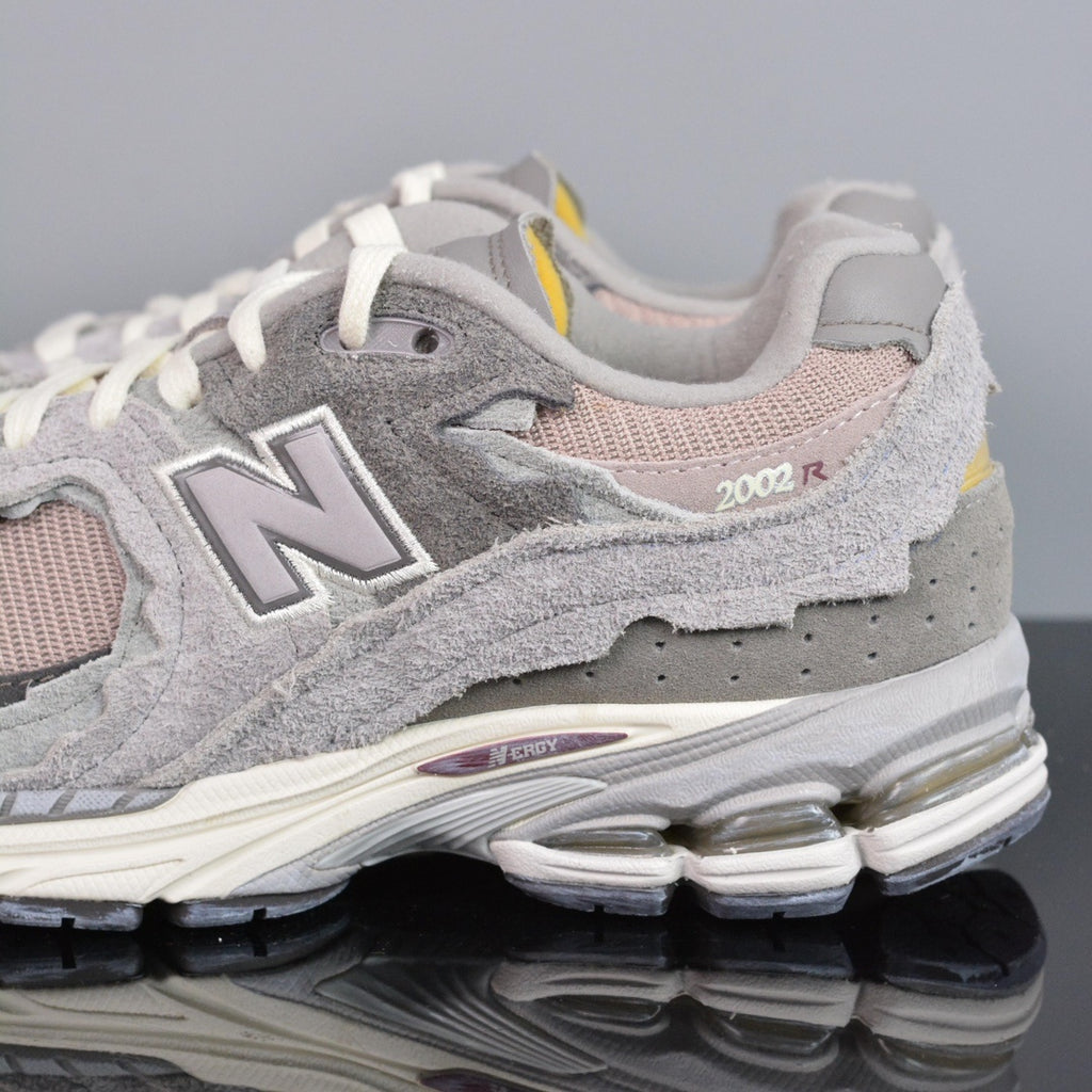 NEW BALANCE 2002R "Protection Pack" (Lunar New Year - Dusty Lilac / Zinc)