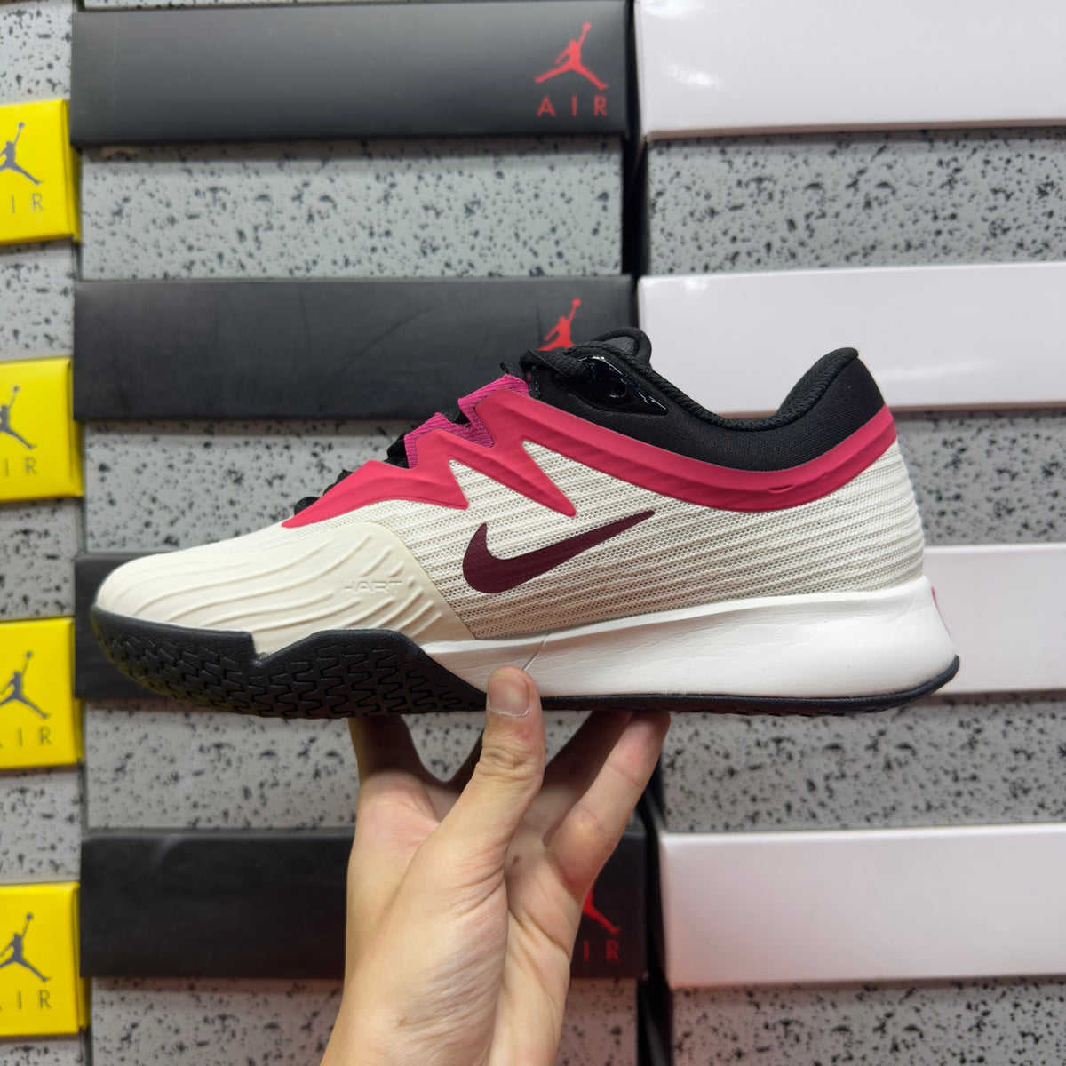NIKE COURT AIR ZOOM VAPOR PRO 3 HC Clay Pale Ivory Sail Team Red Rush Pink