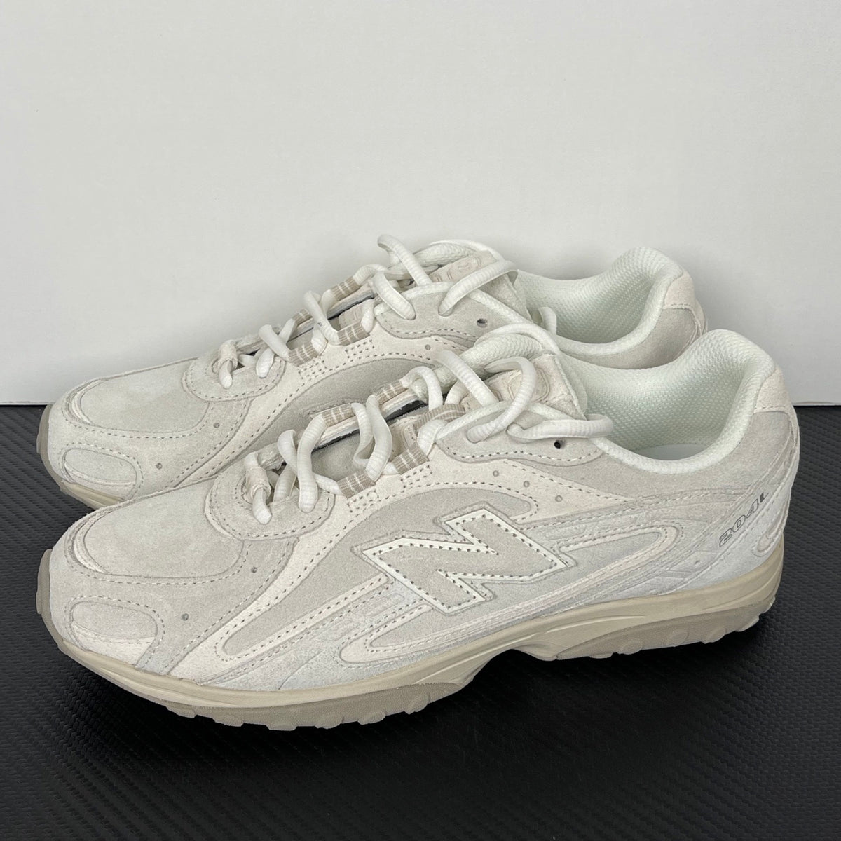New Balance 204L Timberwolf