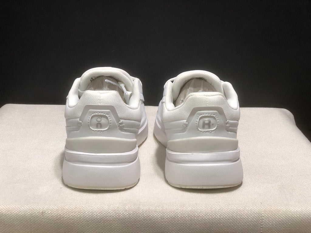 ON - ROGER FEDERER X THE ROGER CENTRE COURT ALL WHITE