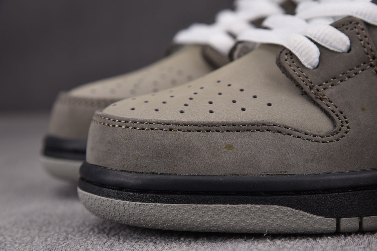 Nike SB Dunk  Low X Concepts  "Oil Spill Lobster"