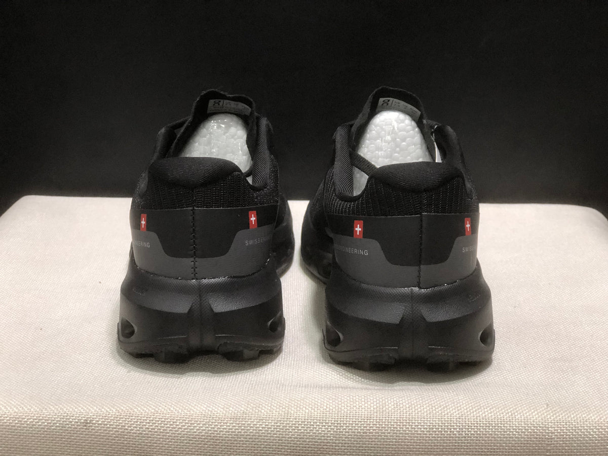 ON - CLOUDVISTA 2 ALL BLACK