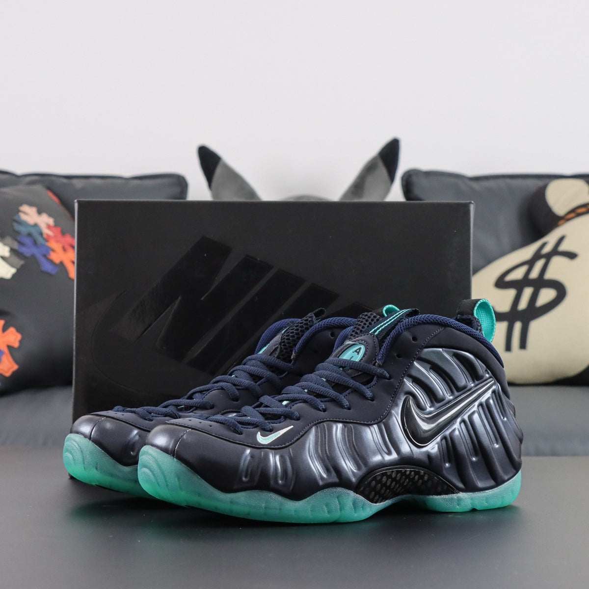 NIKE AIR  Foamposite Pro Dark Obsidian