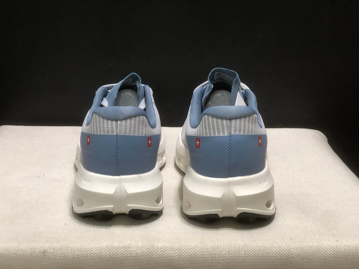 ON - CLOUDVISTA 2 blue and white mesh upper
