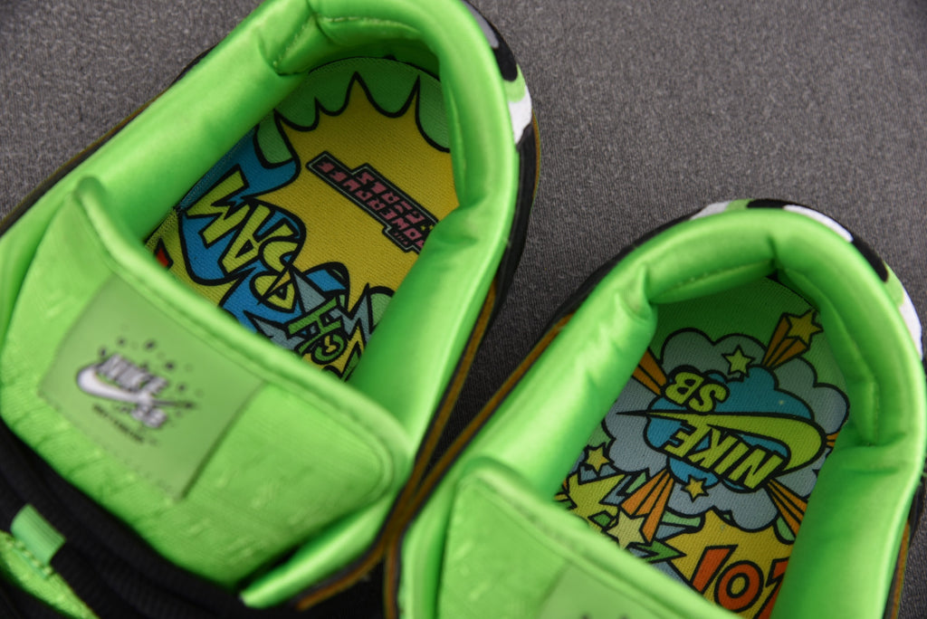 Nike SB Dunk  Low  “The Powerpuff Girls - Buttercup”