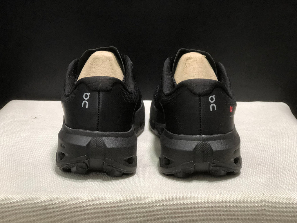 ON - Cloudvista 3 black
