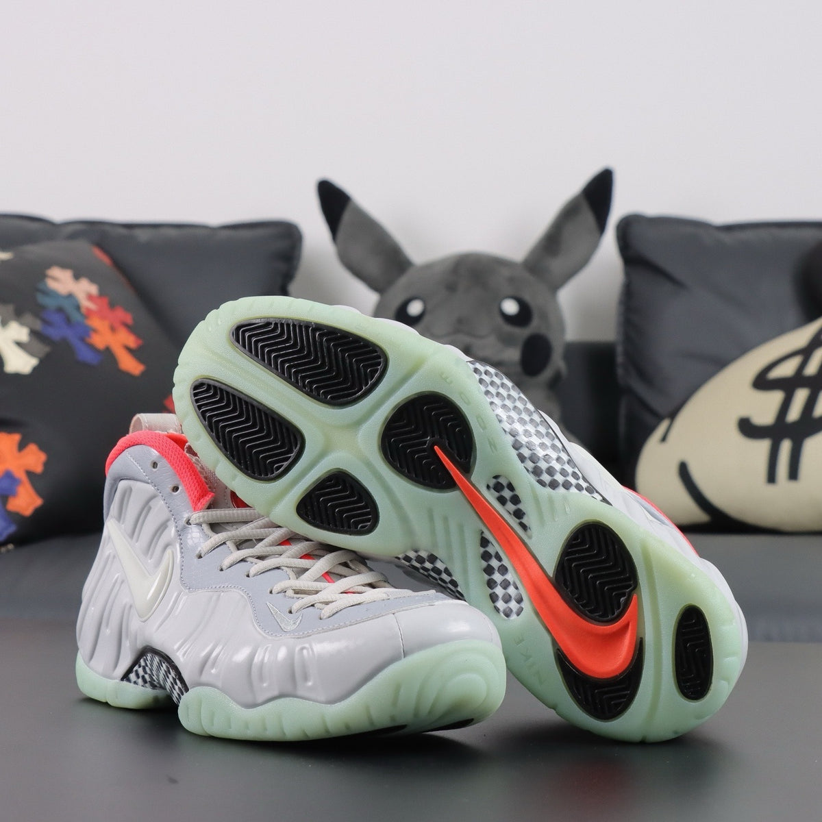 NIKE AIR  Foamposite Pro Pure Platinum