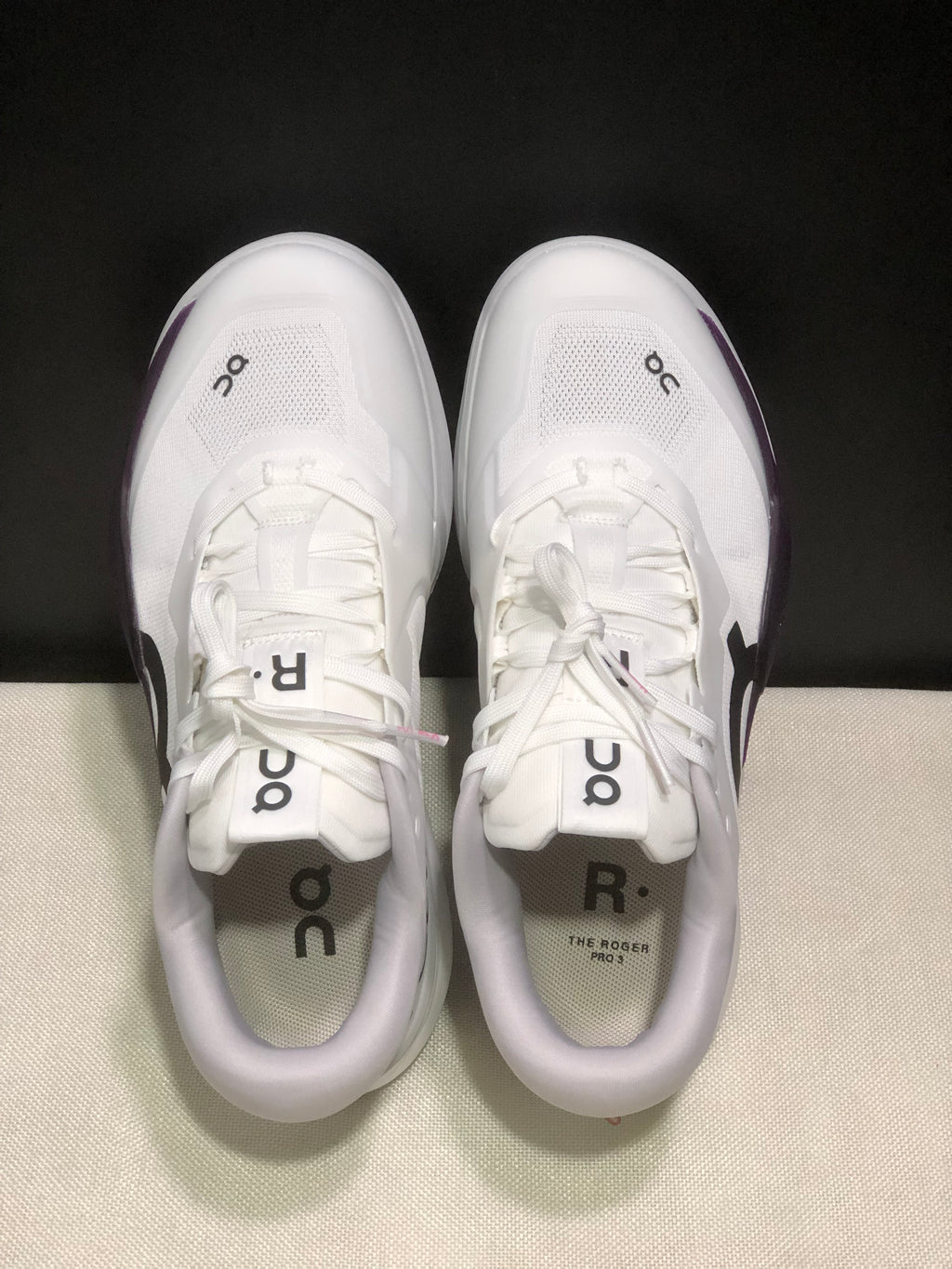 THE ROGER Pro 3 White Muscadine
