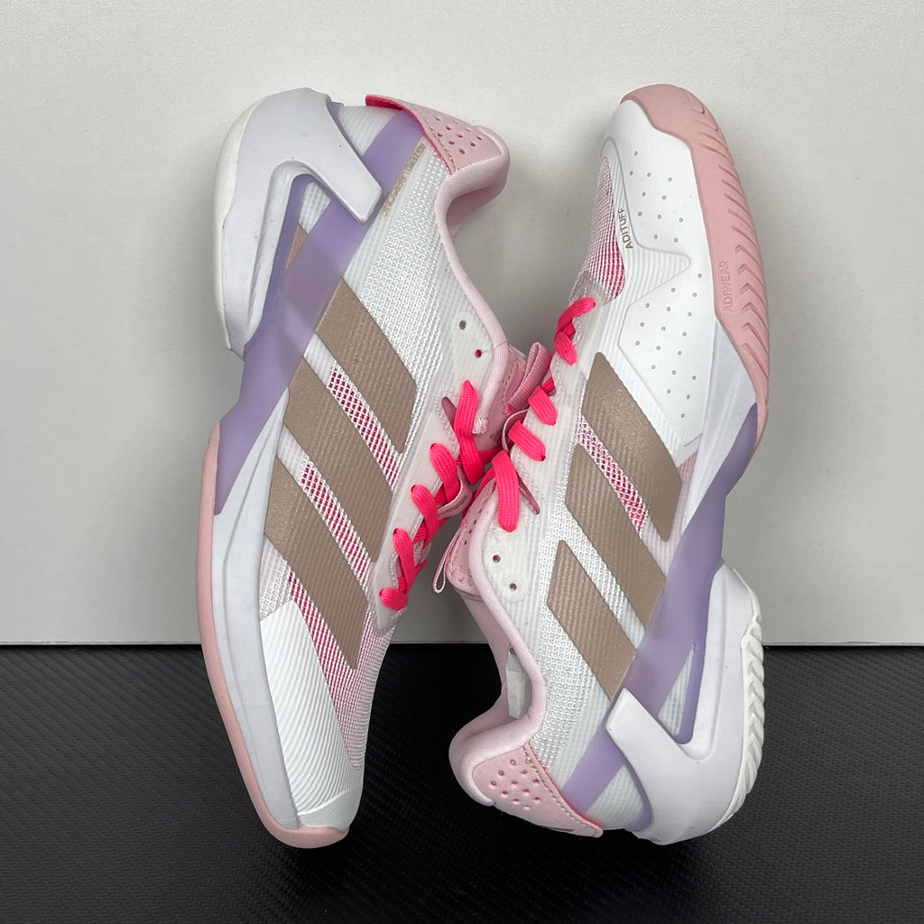 AD ADIZERO UBERSONIC 5 (in the Cloud White, Ash Pearl, and Lucid Pink / JP7313 colorway).