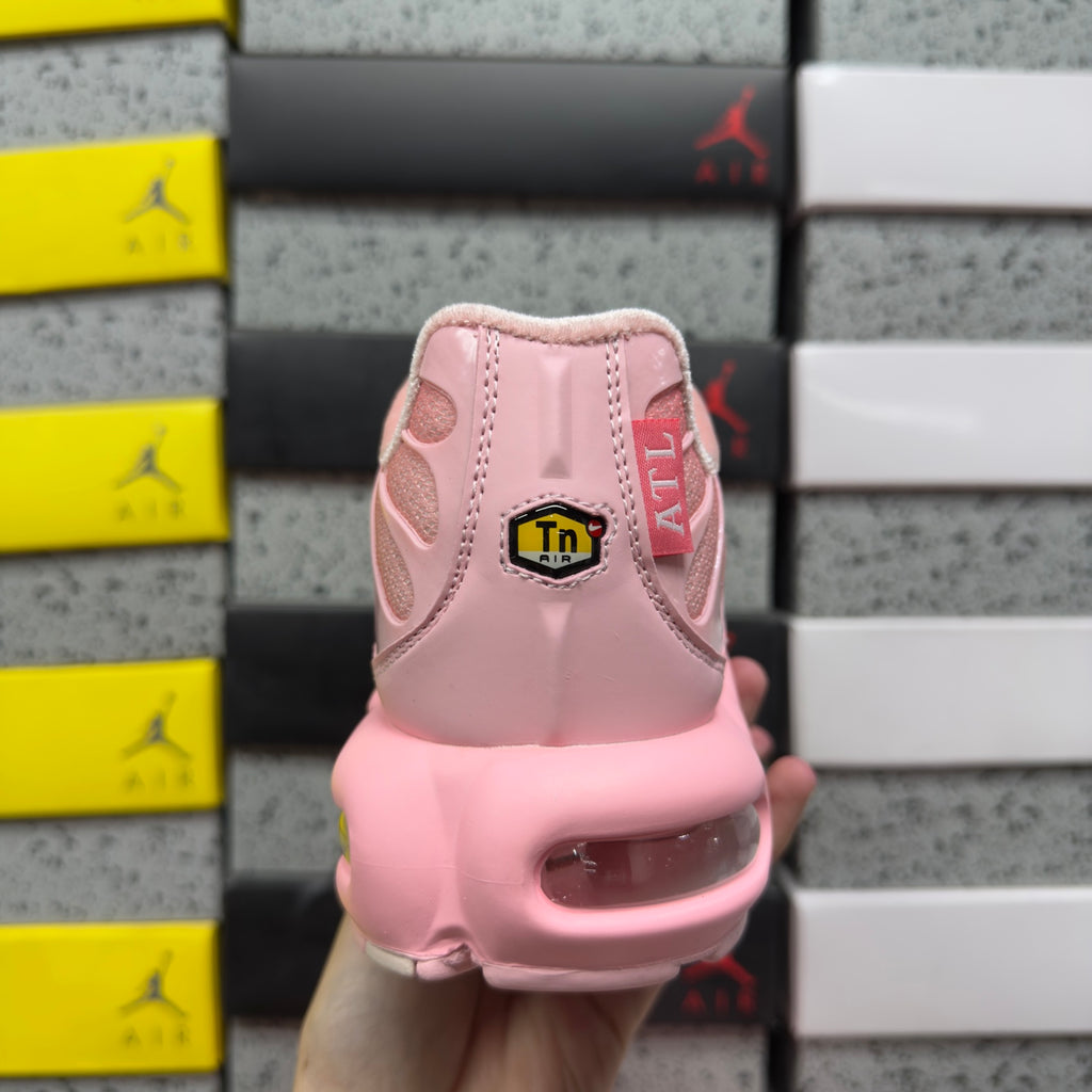 NIKE AIR MAX PLUS City Special ATL