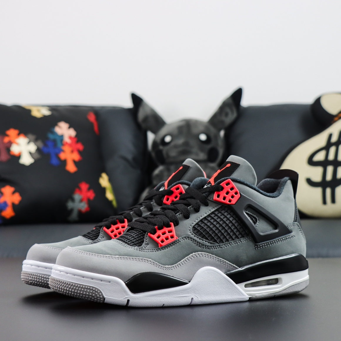 Jordan 4 Retro 'Infrared'