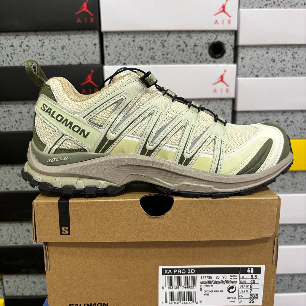 SALOMON-XA Pro 3D 'Almond Milk White Pepper'