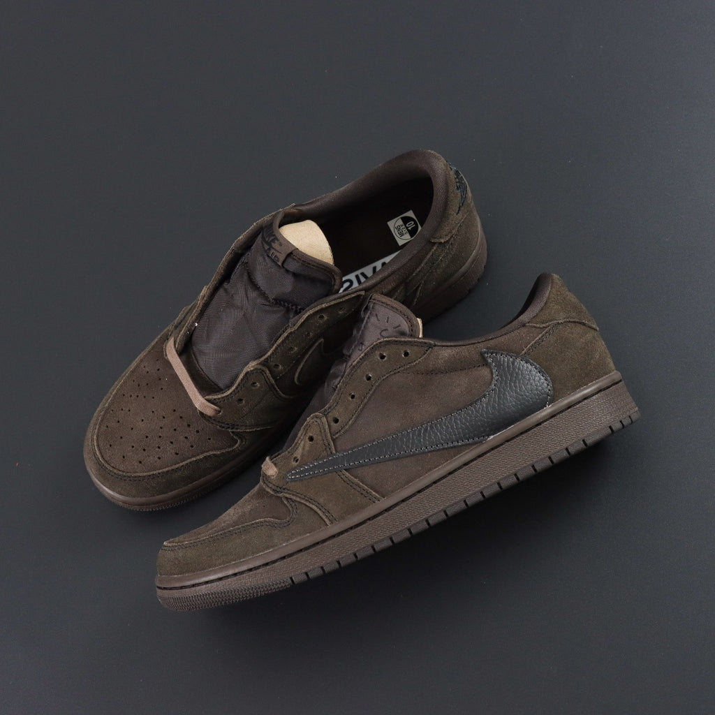 Jordan 1 Retro Low OG SP x Travis Scott 'Velvet Brown'