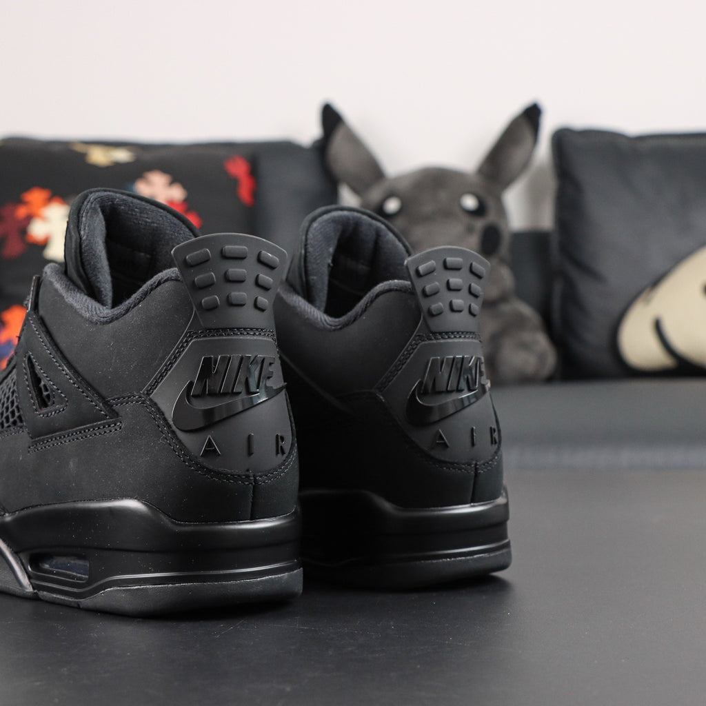 Jordan 4 Retro 'Black Cat' 2025