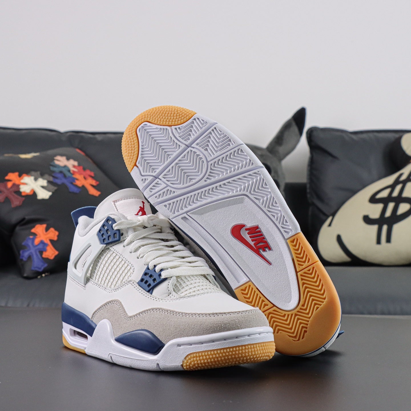 Jordan 4 Retro SB 'White Navy'