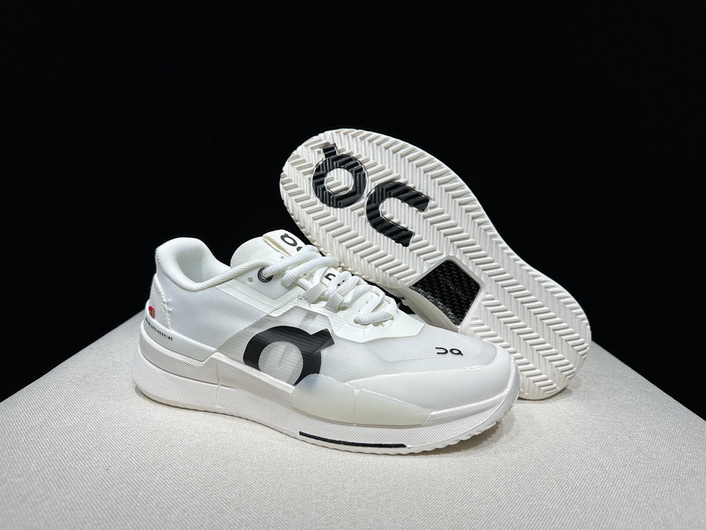 THE ROGER Pro 2 'All White'