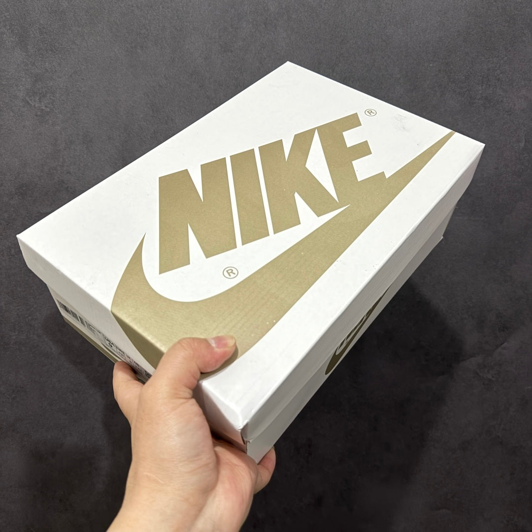 Jordan 1 Low x Travis Scott 'White Party'
