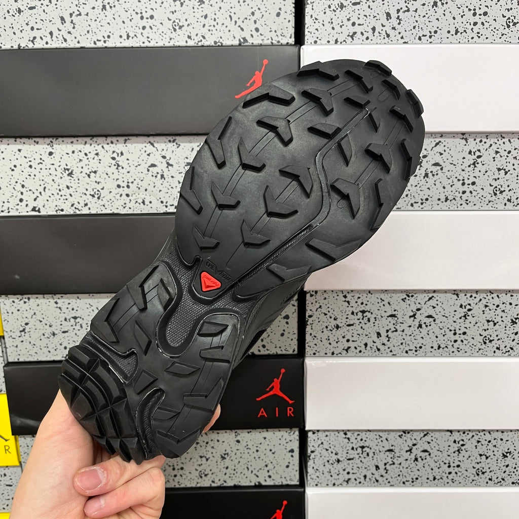 SALOMON-XT-6 Expanse 'Black Ebony Magnet'