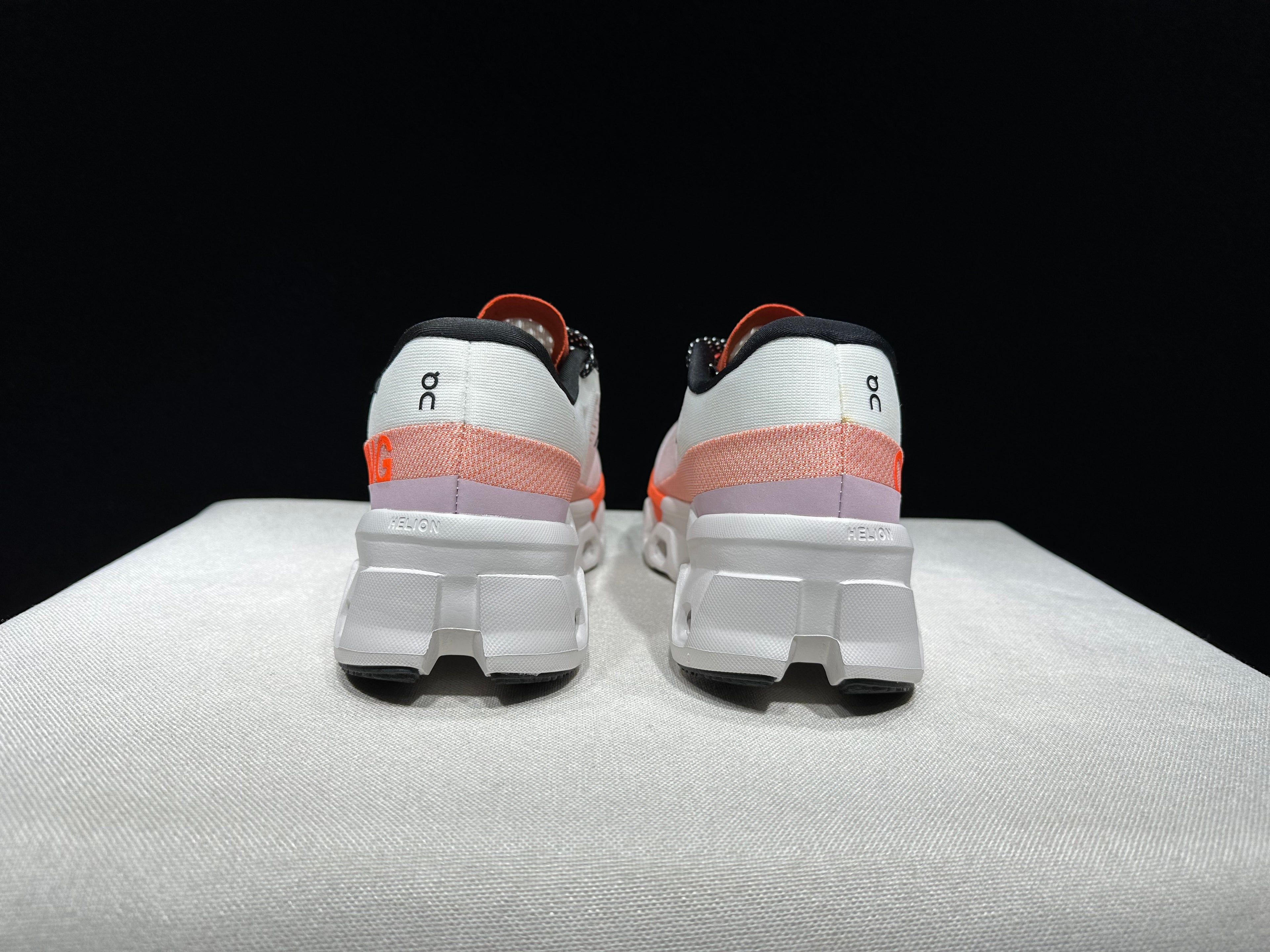 ON - Cloudmonster 2 'Undyed Flame'