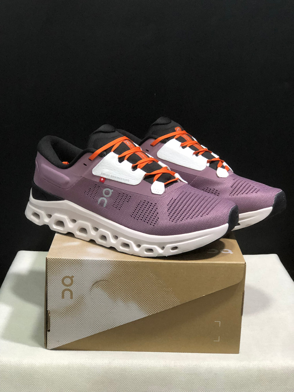 Cloudstratus 3 'Quartz | Lily'