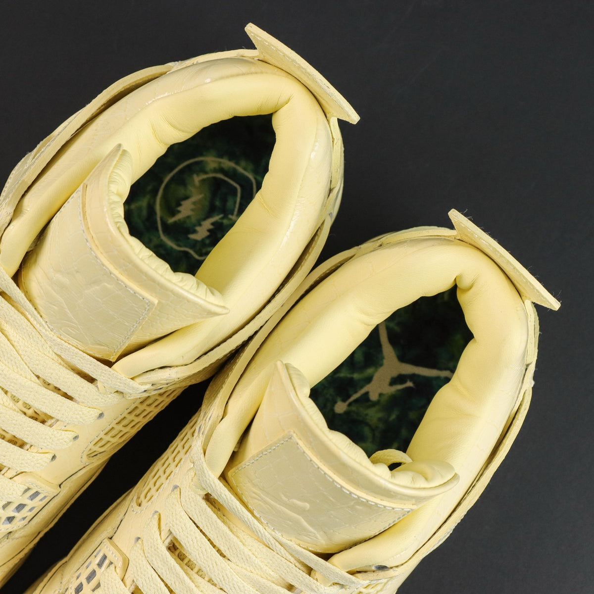 Jordan 4 J Balvin Lemonade