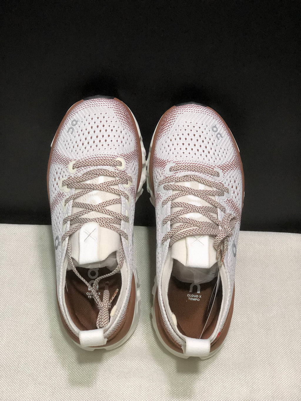 ON - CLOUD X TEMPO 1 ECLIPSE WHITE  BROWN