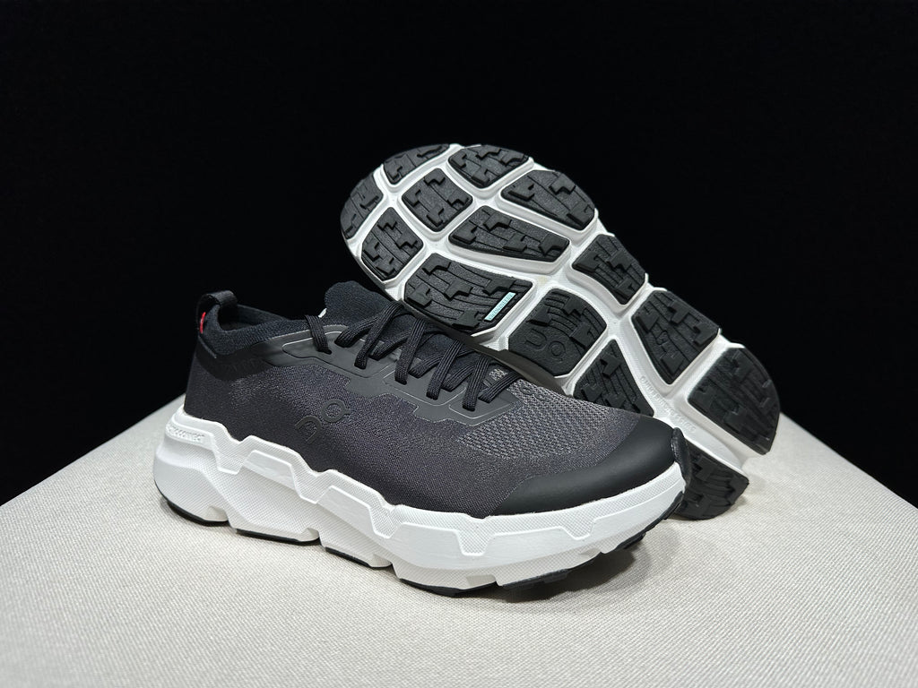 ON - CLOUDSOMA BLACK WHITE