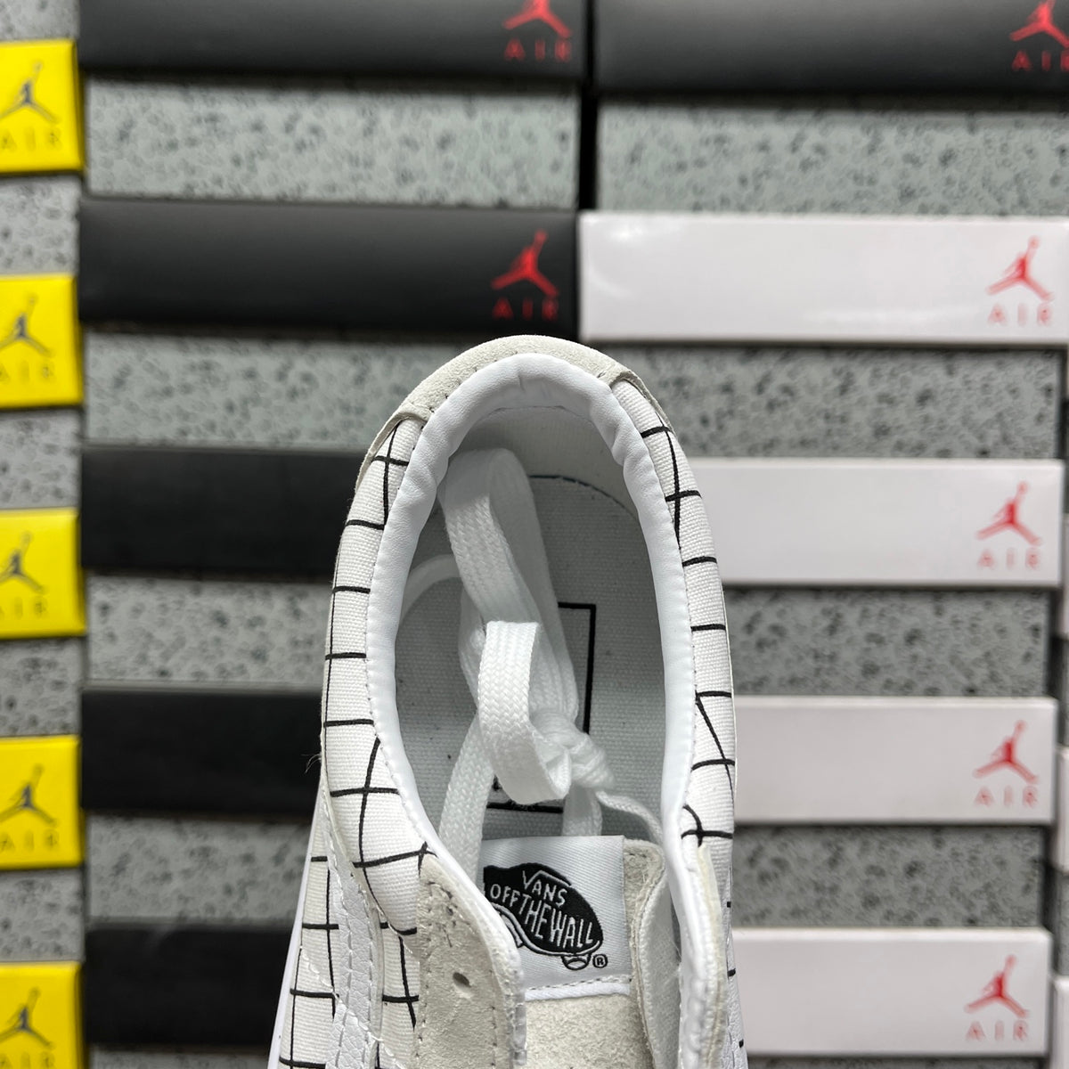 VANS UNDERCOVER Sk8-Low WHITE