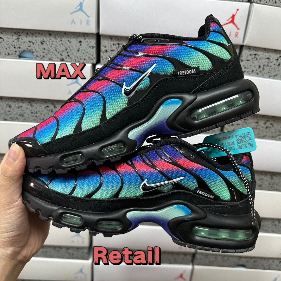 NIKE AIR MAX PLUS Unity Berlin