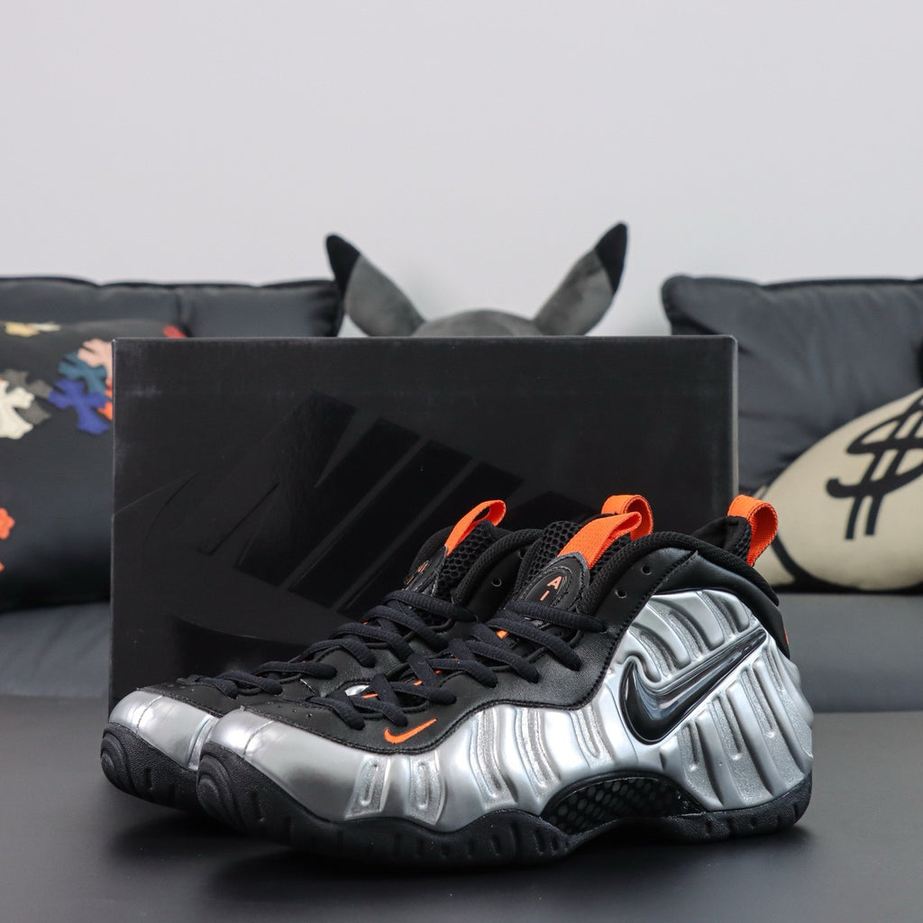 NIKE AIR  Foamposite One Halloween