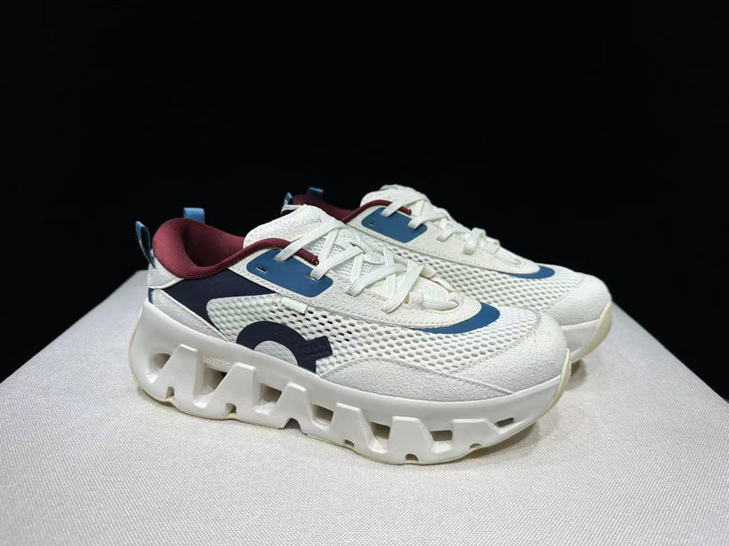 ON - KITH K TECH 2 WHITE DARK BLUE LOGO