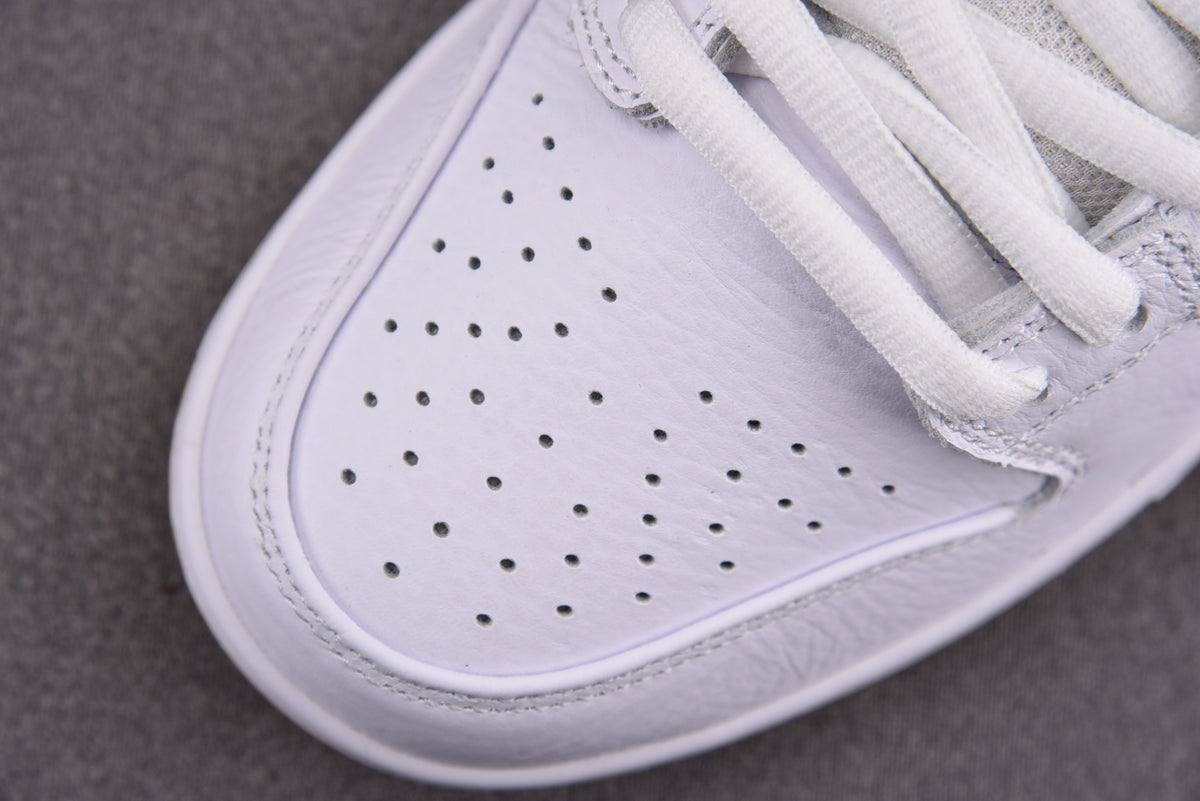 Nike SB Dunk  Low  Pro "White and Gum Light Brown"