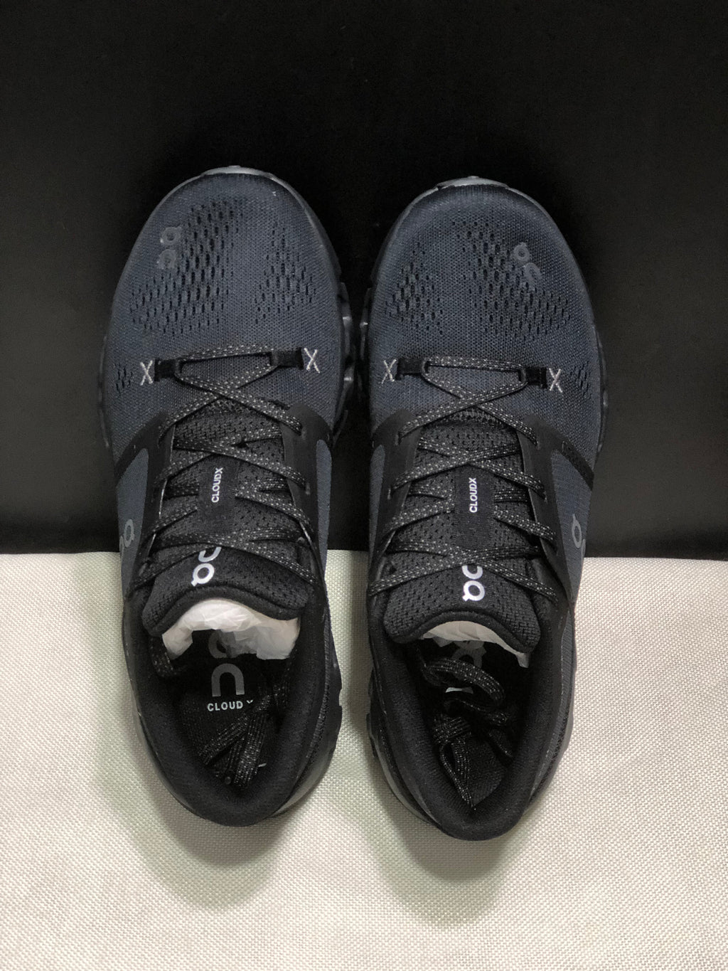 ON - Cloud X5 BLACK