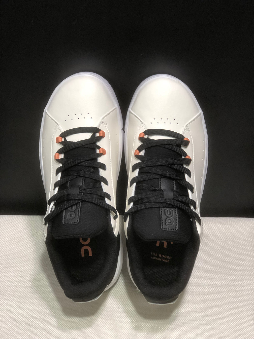 ON - ROGER FEDERER X THE ROGER CENTRE COURT DEW BLACK
