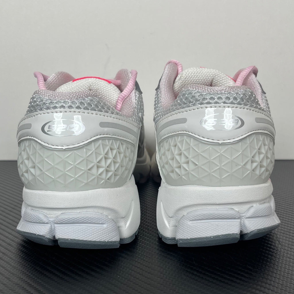 NIKE AIR ZOOM VOMERO 5 light grey and pink