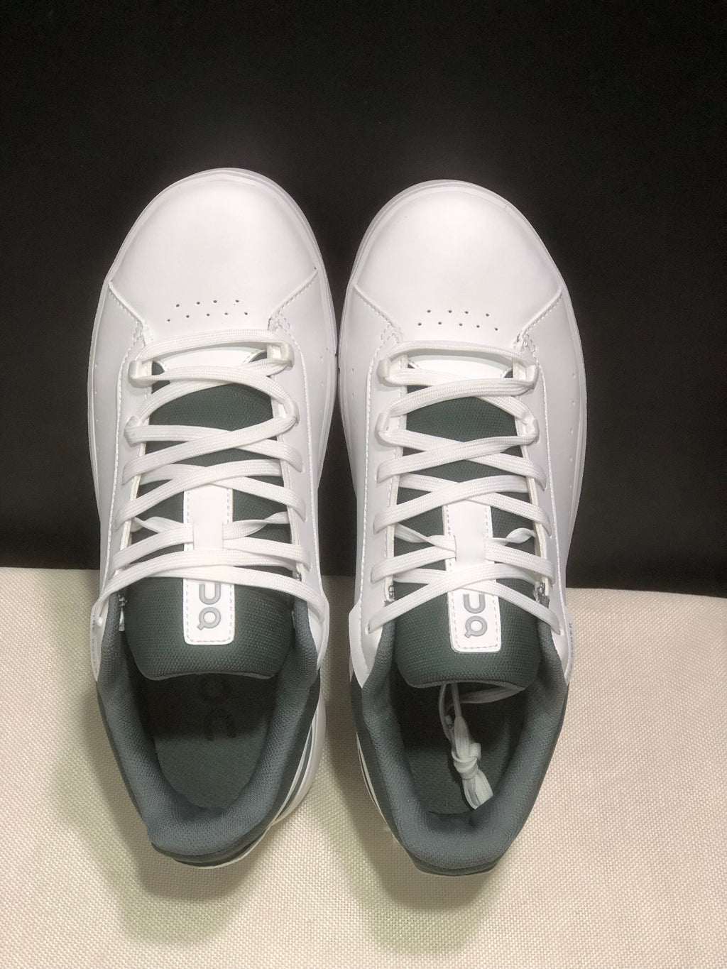 ON - ROGER FEDERER X THE ROGER CENTRE COURT WHITE GREEN