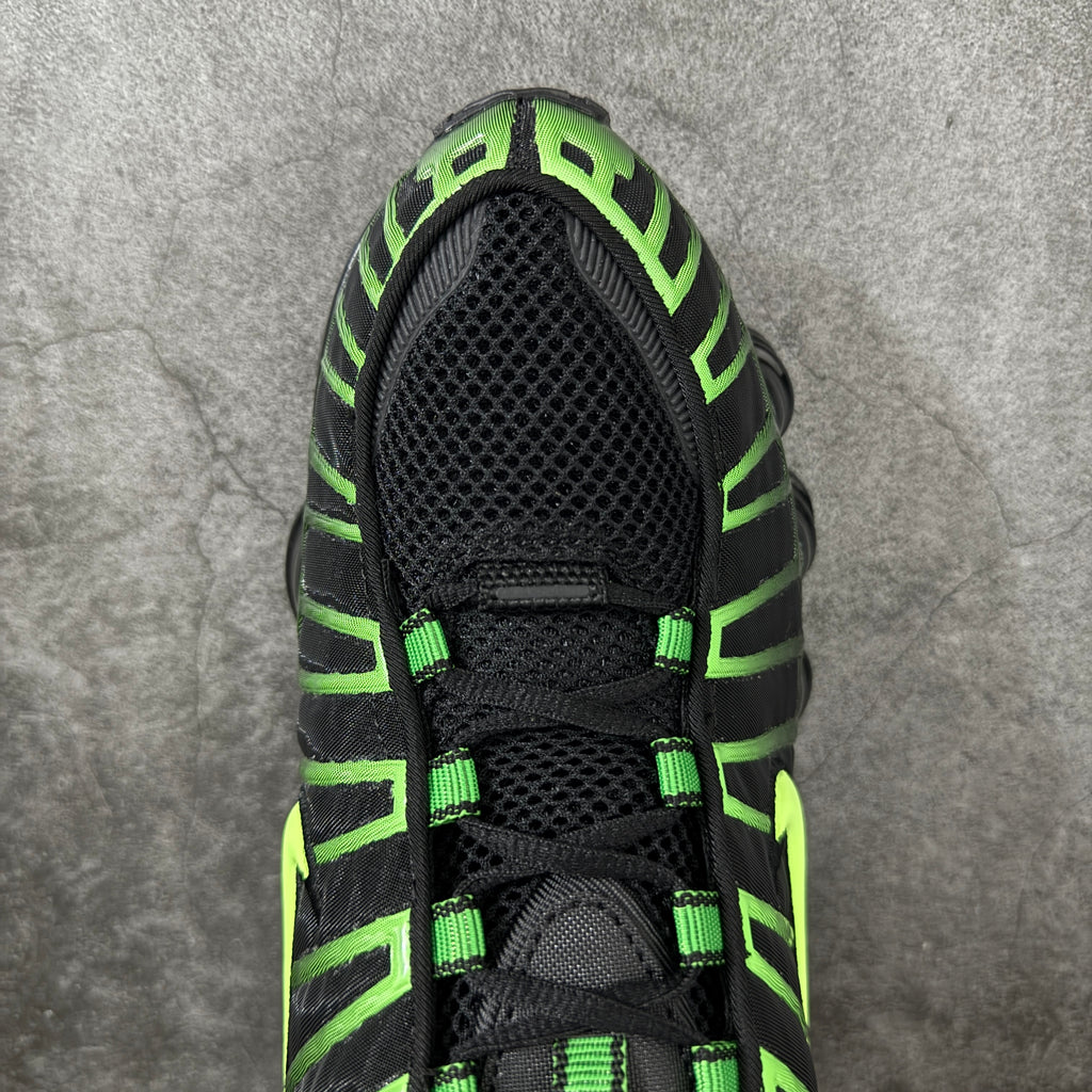NIKE SHOX TLX Black Green Strike