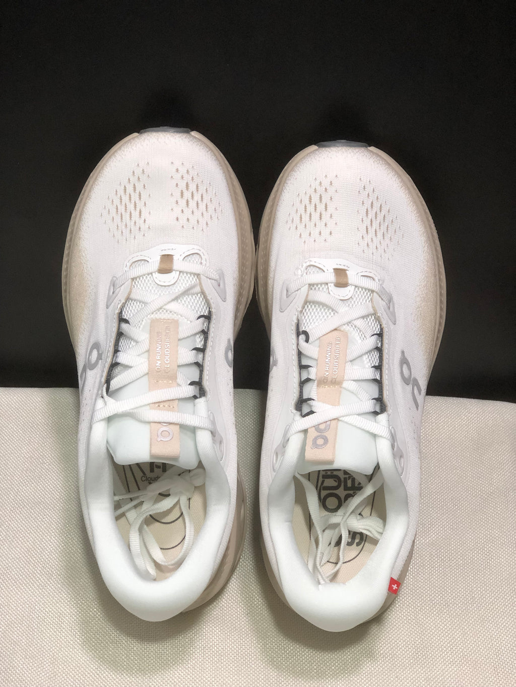 ON - CLOUDSURFER 3 WHITE FROST