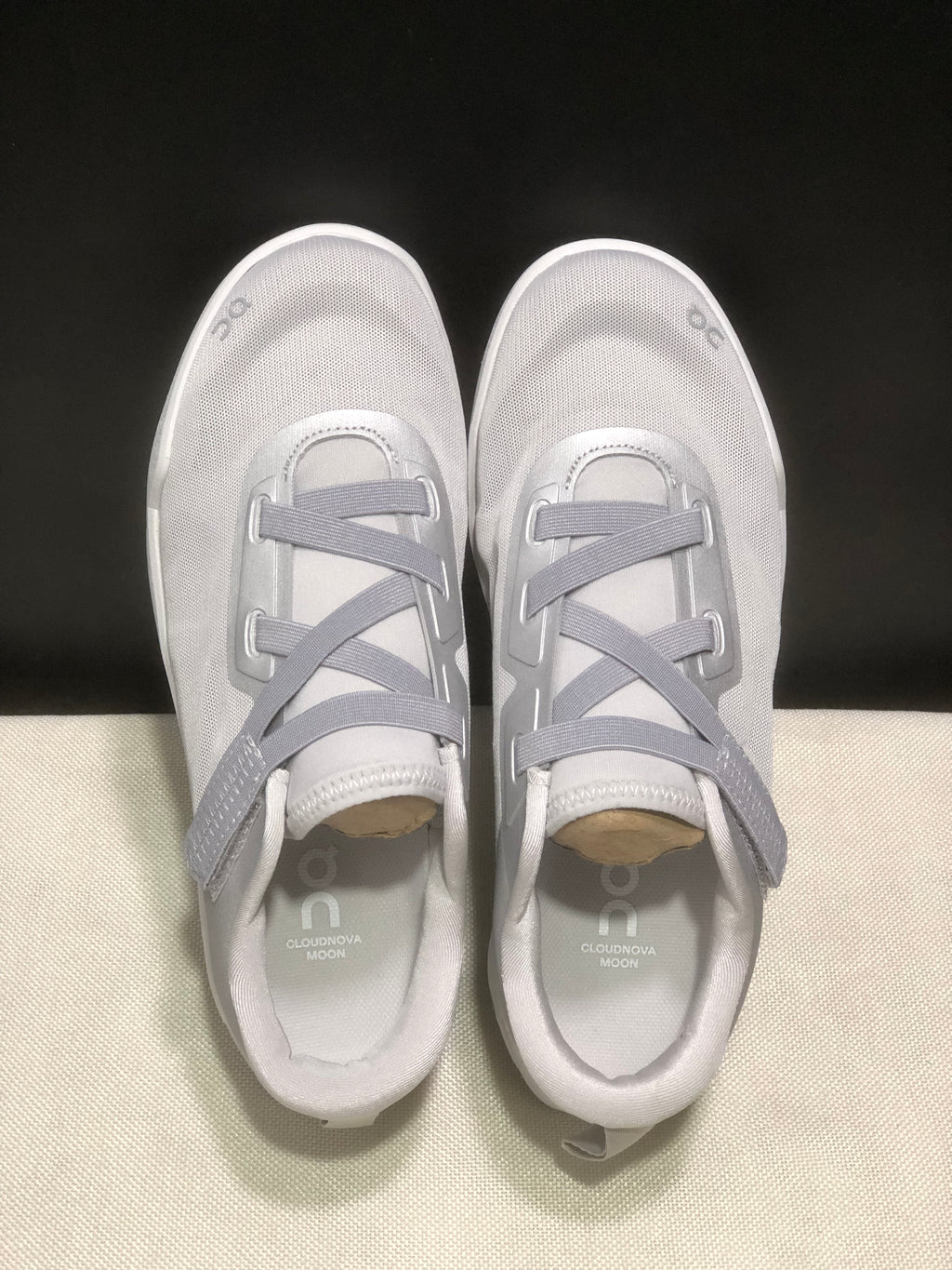 ON - CLOUDNOVA X ZENDAYA Wolf Alloy