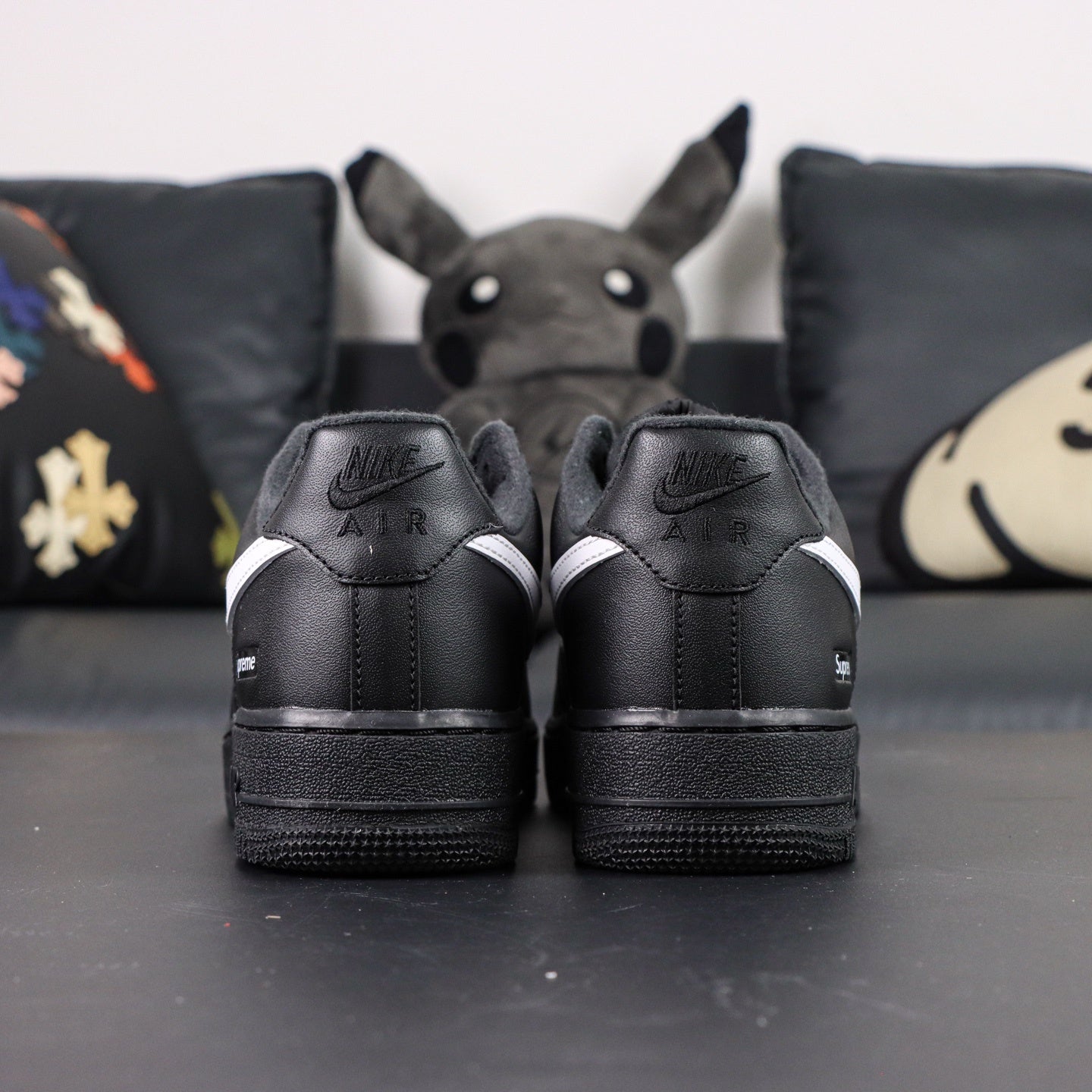 Nike Air Force 1 Low x Supreme 'Black White'